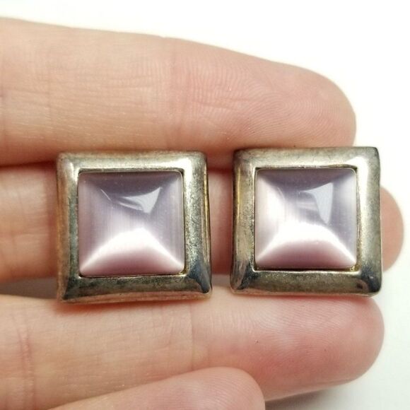 Vintage Lavender Purple Square Clip On Earrings, Silver Tone Setting, Estate - Picture 1 of 6
